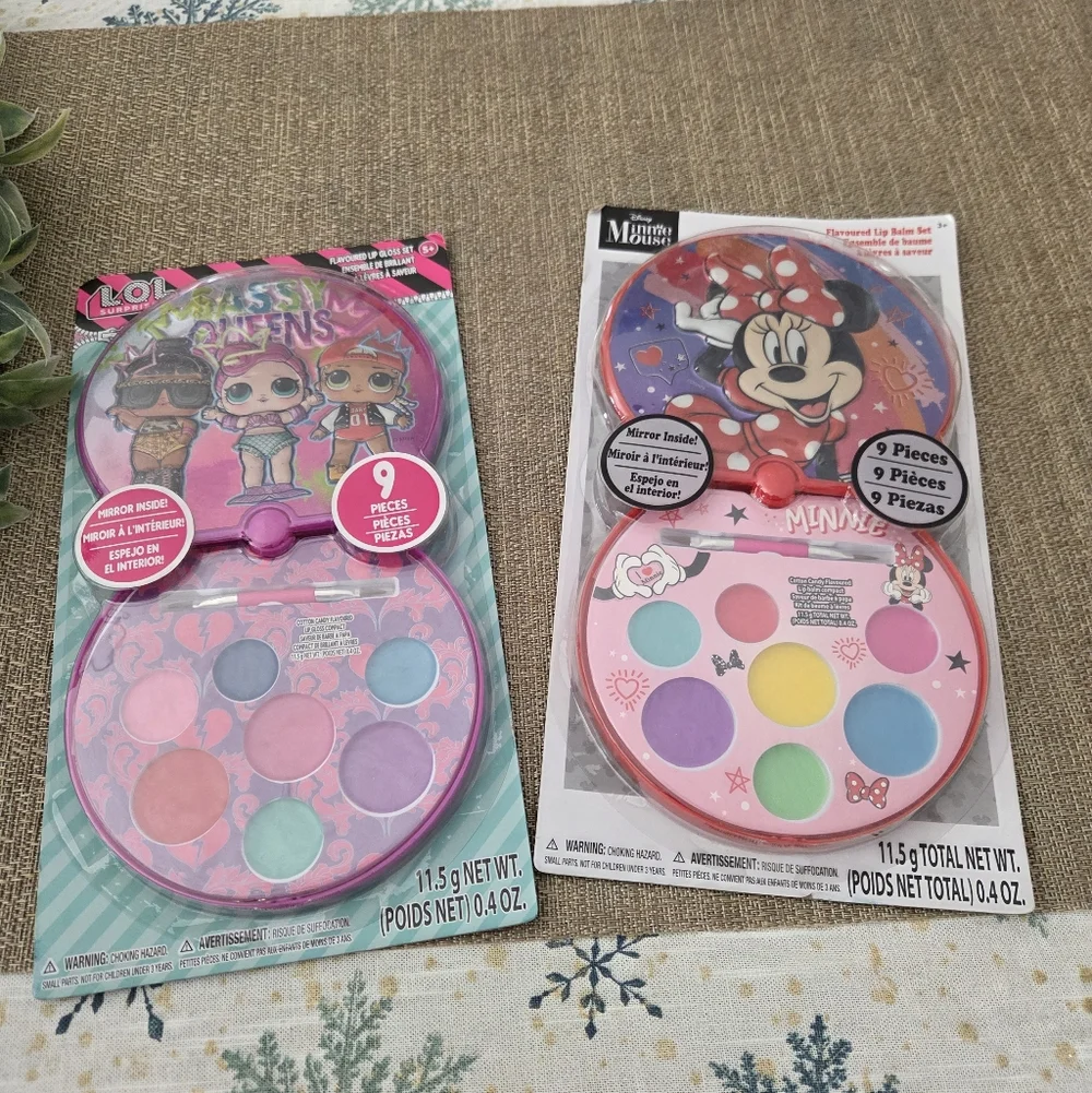 Disney Minnie Mouse Kids Makeup Set - Pink and Purple